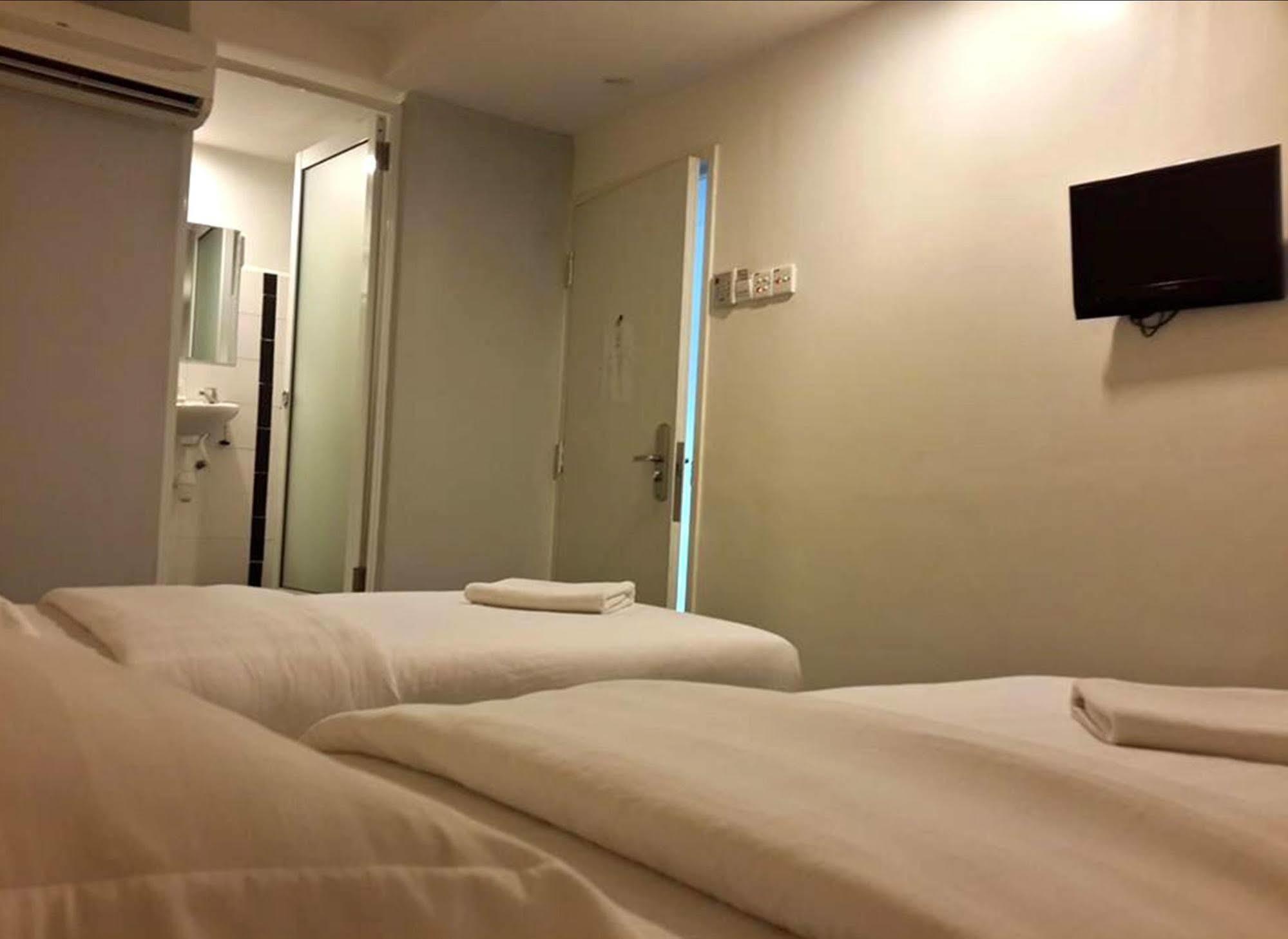 Lucky 11 Hotel Kuala Lumpur Exterior photo